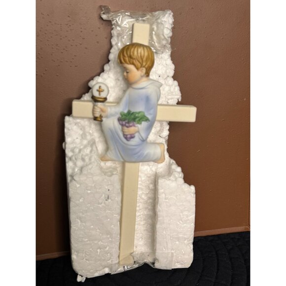 Porcelain Cross First Communion Boy Wall Decor By Roman - Picture 6 of 6